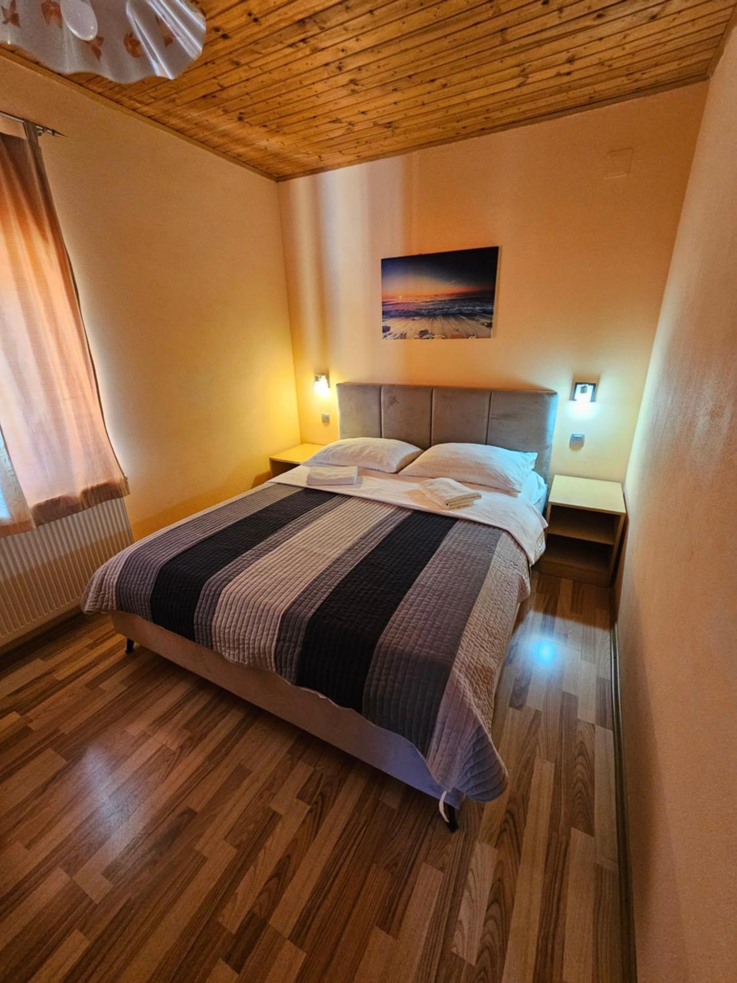 House Mirjana Otel Smoljanac Dış mekan fotoğraf