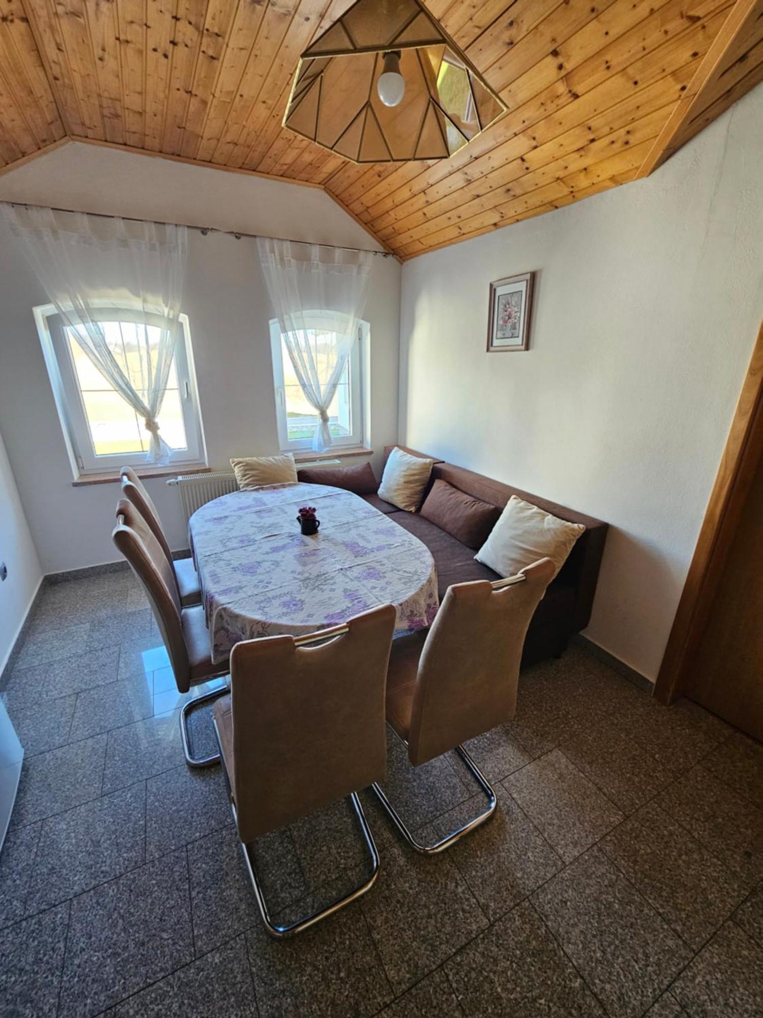 House Mirjana Otel Smoljanac Dış mekan fotoğraf